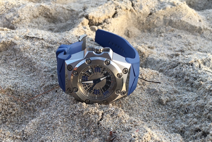 Linde Werdelin Oktopus BluMoon Watch & Reef Dive Instrument Review Wrist Time Reviews 